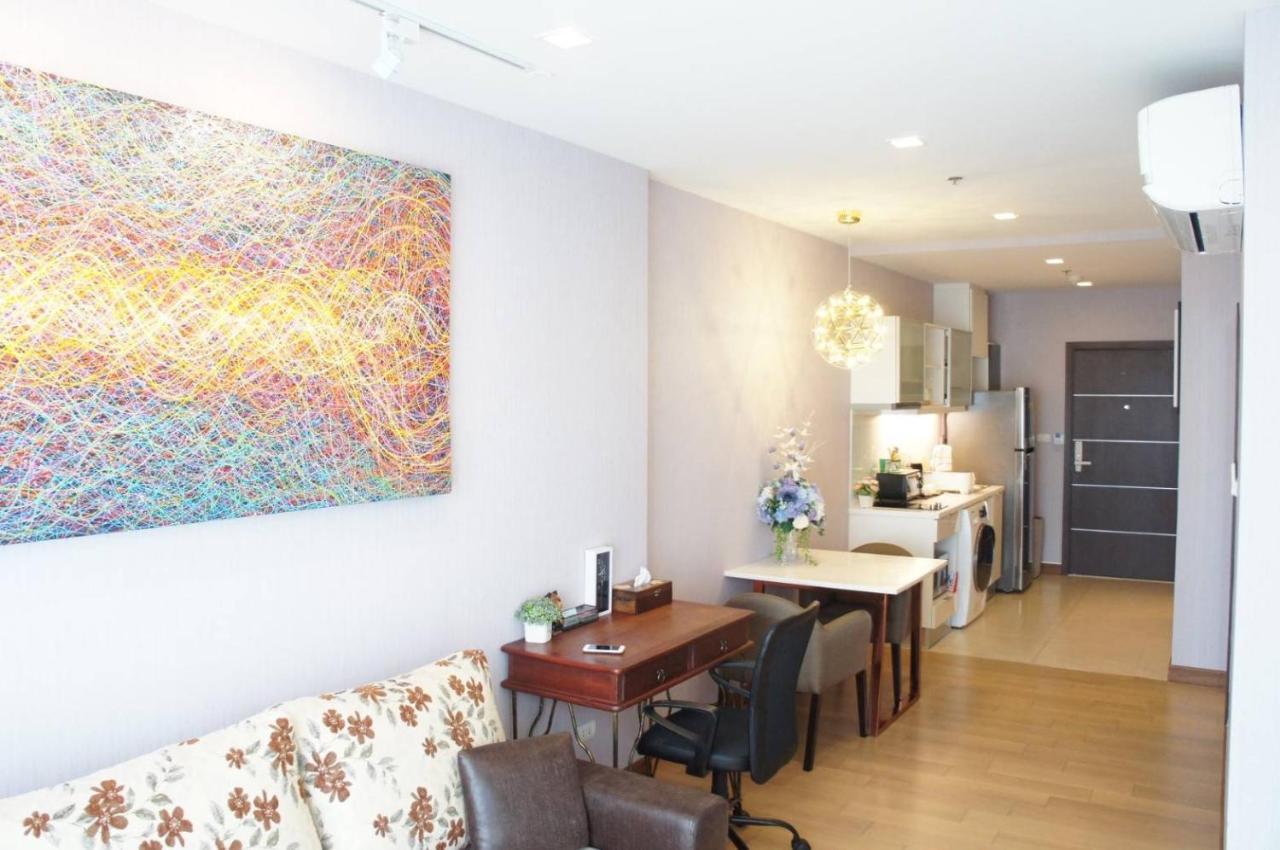 Apartamento The Astra Chiang Mai Exterior foto