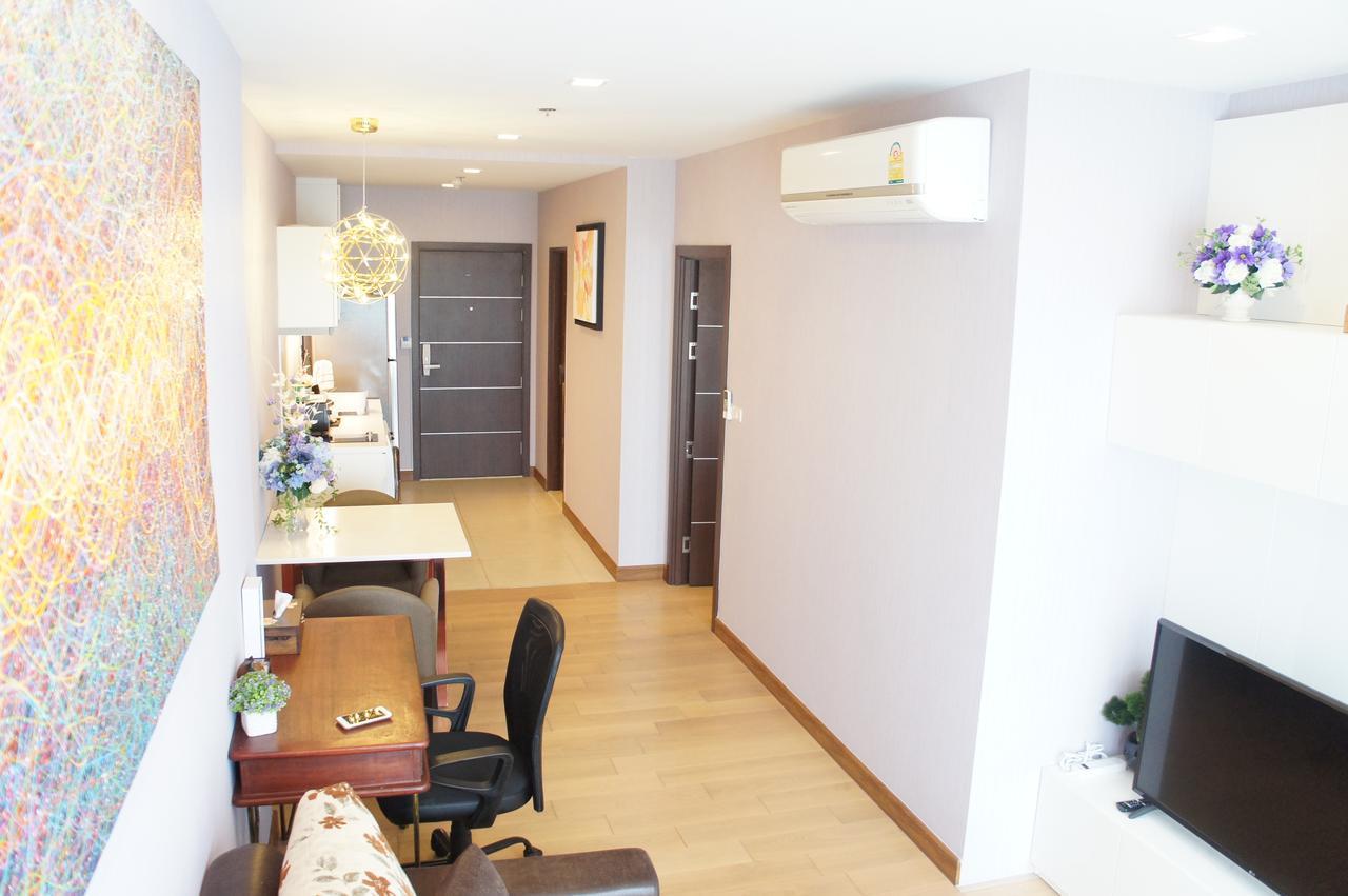 Apartamento The Astra Chiang Mai Exterior foto