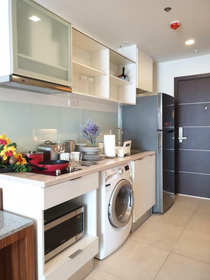 Apartamento The Astra Chiang Mai Exterior foto
