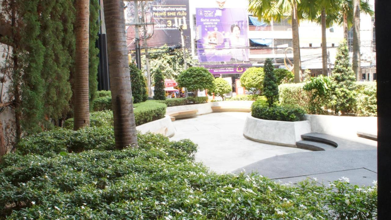 Apartamento The Astra Chiang Mai Exterior foto