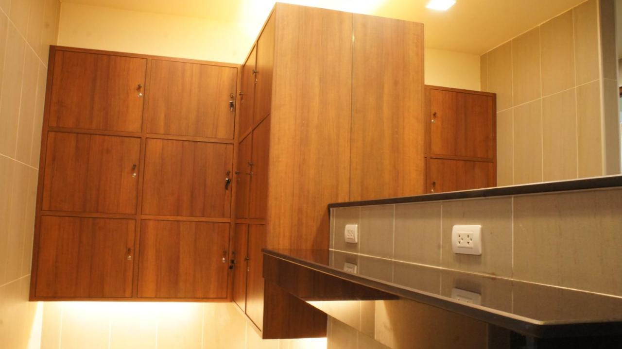 Apartamento The Astra Chiang Mai Exterior foto